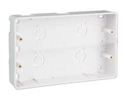 PVC BOX  12 M